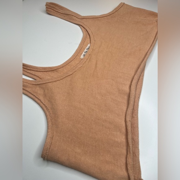 We The Free - Heavyweight Tank - Picture 4 of 13